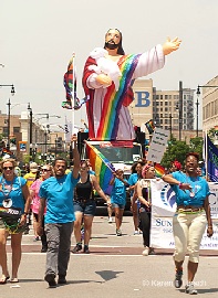 150628_Gay_Parade_535 crop.jpg